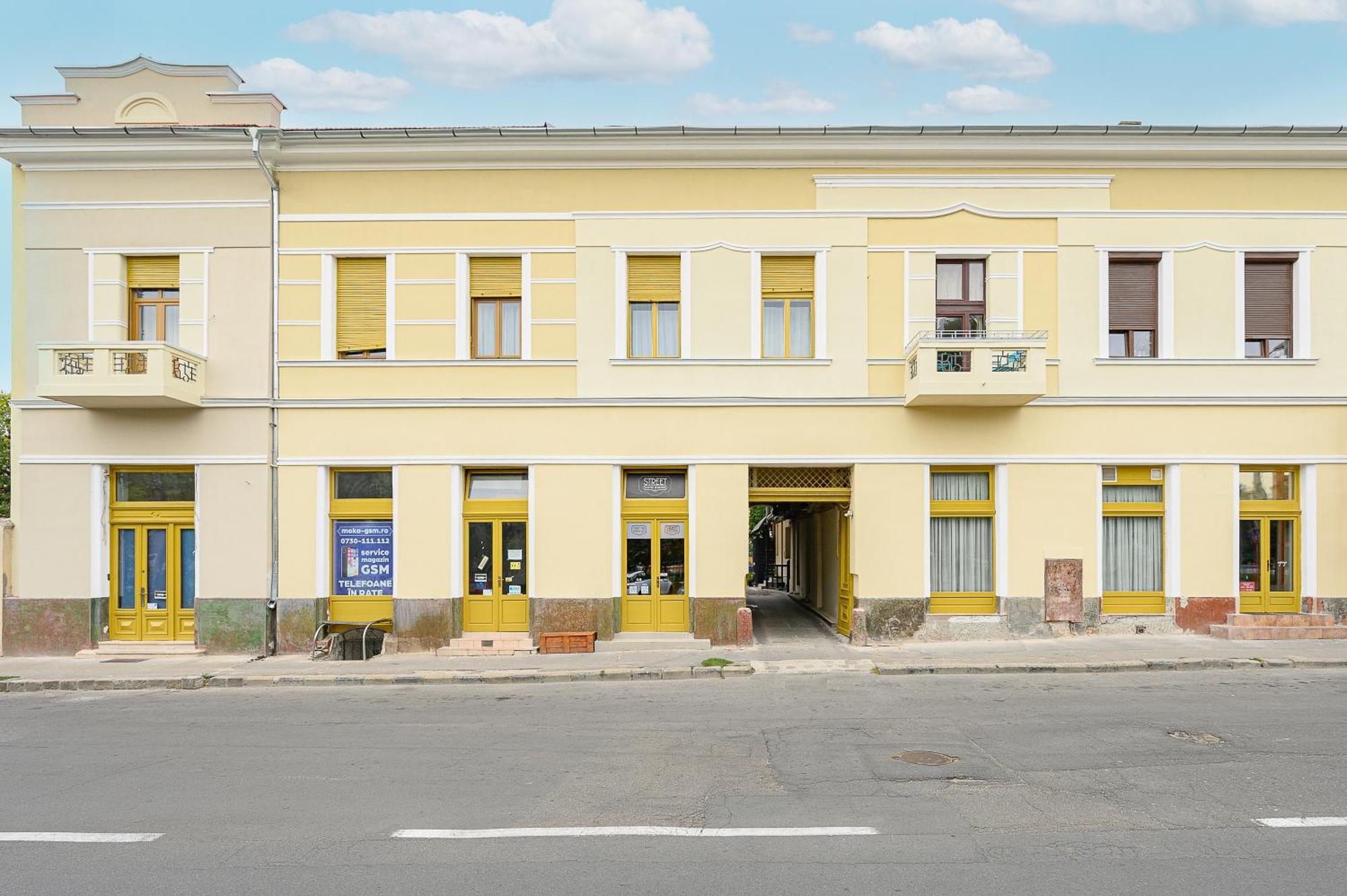 Central Park Apartments Oradea Buitenkant foto